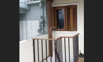 Imagem 5: Sobrado e edícula Sapucaia do Sul