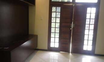 Imagem 4: Alugo casa c 05 quartos na Aruana