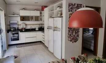 Imagem 4: QR 401- Linda Casa de Esquina c/3 Quartos e Suíte c/134 m² - Samambaia/df