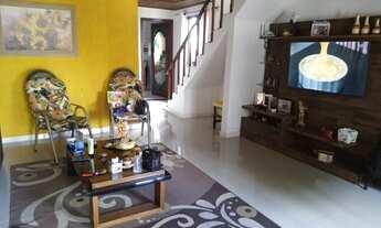 Imagem 3: Casa para Venda - 136m², 3 dormitórios, sendo 2 suites, 1 vaga - Centro