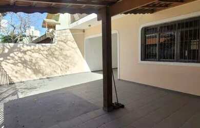 Imagem 2: Casa com 3 dormitórios para alugar, 150 m² por R$ 2.348,81/mês - Bosque dos Eucaliptos - S