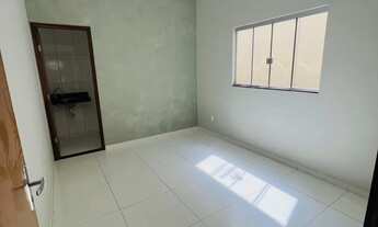 Imagem 4: Casa Residencial das flores com 3/4, 1 suite e garagem para dois carros cobertos