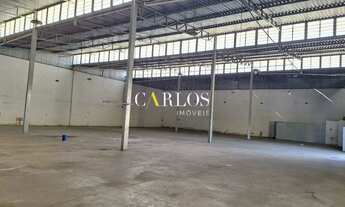 Imagem 7: Galpão com amplo pátio para estacionamento