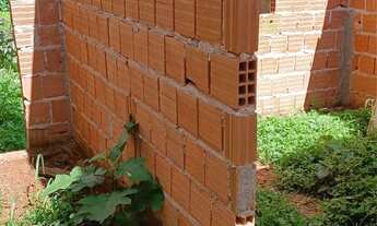 Imagem 5: Terreno com case pré construída PAQUETA