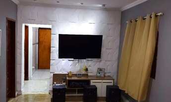 Imagem 3: Duas casas em xerém