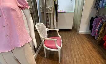 Imagem 2: Oportunidade Loja Feminina Completa no Shopping Graça Master