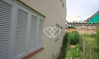 Imagem 5: Ampla Casa em Gravataí com 3 Dormitórios e Espaço Versátil para Negócios