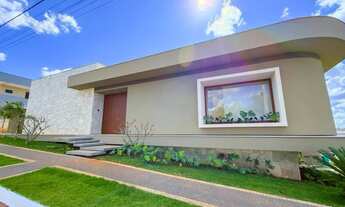 Imagem 2: Casa Térrea no Grand Trianon com 3 Suítes