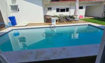 Imagem: Casa Alto Padrão Linda com Piscina e área