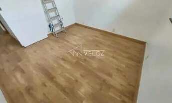 Imagem: Casa de rua Sobrado / Residencial / Catumbi