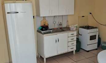 Imagem 6: Quarto mobiliado individual no centro