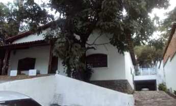 Imagem: Casa à venda, 4 quartos, 2 suítes, 6 vagas