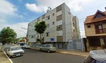 Imagem 2: Apartamento de 1 dormitório com 1 vaga de garagem coberta !