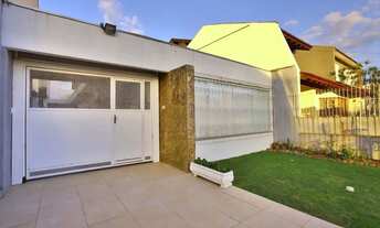 Imagem: Casa com Edícula nos fundos, total de 5