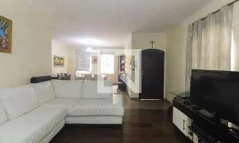 Imagem 2: Casa à Venda - Vila Carrão, 5 Quartos, 1125 m2