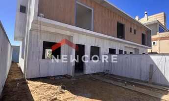 Imagem 5: Sobrado em Rua Nivaldo Alfredo Silva - Ingleses do Rio Vermelho - Florianópolis/SC