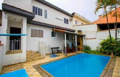 Imagem: Casa com 4 dormitórios à venda, 224 m²