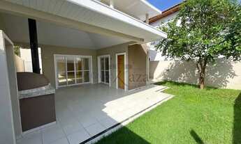 Imagem: Casa/Condomínio - Residencial - No bairro