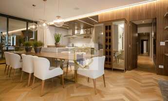 Imagem 5: GARDEN - MODERNO - ALTO PADRÃO - CABRAL - 476 m2 - 3 SUÍTES - 4 GR - 2 DEPÓSITOS