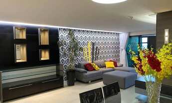 Imagem 2: Apartamento na Rua Setúbal | 170m² | Varanda | Vista Mar | 4 Quartos | Dependência