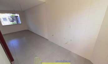 Imagem 3: Sobrado duplex no centro de Tramandaí, com 80,00m², 2 suítes. R$-270-Mil