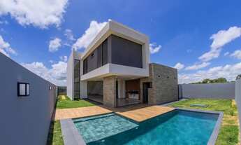 Imagem 2: Sobrado para venda tem 285 metros quadrados com 4 quartos