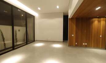 Imagem 3: Casa de Condomínio para venda com 240m, 4 suítes, área gourmet e piscina