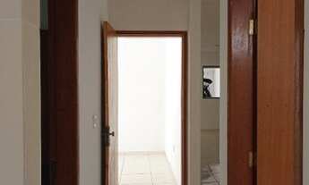 Imagem 2: Vendo esta casa leia bem anucio