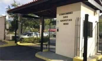 Imagem: Apartamento no Jd da Gloria em Cotia, próximo