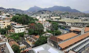 Imagem: Apartamento três quartos no centro do Rio