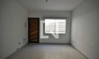 Imagem 2: Casa de Condomínio para Aluguel - Vila Mazzei, 1 Quarto, 43 m2