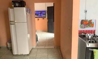 Imagem 2: Casa a venda na zona leste