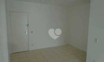 Imagem 2: Apartamento com 2 dormitórios à venda, 52 m² por R$ 400.000,00 - Barra da Tijuca - Rio de