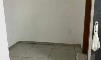 Imagem 4: Apartamento em Bairro de Fátima, 1 quarto, sala, cozinha e banheiro