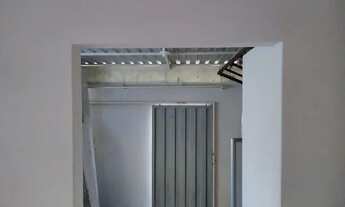 Imagem 3: Vende-se uma casa ?