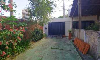 Imagem 5: Apenas para mulheres, Quarto com baheiro no conjunto Ponta Negra tudo incluso