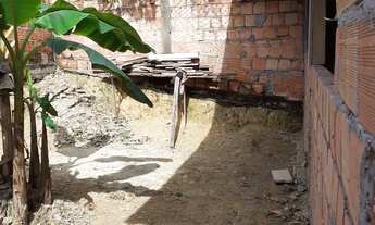 Imagem: Casa com 2 quartos sala cozinha banheiro