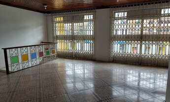 Imagem 3: Alugo, Excelente Casa Para Fins Residencial ou Comercial, 5 quartos na Roberto Camelier