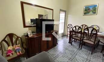 Imagem 2: Casa para Aluguel - Centenário, 4 Quartos, 200 m2