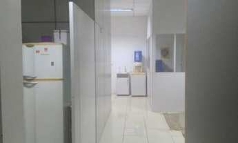 Imagem 5: Farmacia Galpão / depósito com 2 vagas na garagem