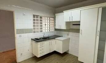 Imagem 3: Imóvel amplo no aeroporto - Oportunidade