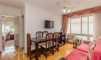 Imagem 2: Imóvel para venda possui 71 metros quadrados com 2 quartos em Santana - Porto Alegre - RS