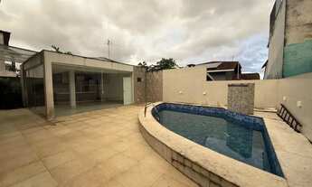 Imagem 3: Alugo - Gren Ville I -Casa com Piscina - 5/4 suítes . 2 vagas