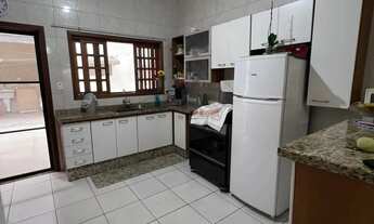 Imagem 2: Casa à Venda no Balneário dos Golfinhos