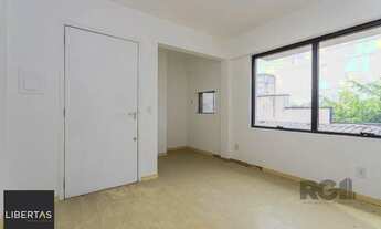 Imagem: Sala Comercial no Menino Deus desocupada