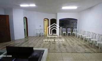 Imagem: Casa com 4 dormitórios. 2 suítes, espaço