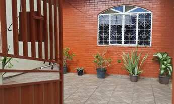 Imagem: Aluga-se quarto mobiliado na diária e por