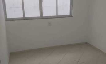 Imagem 6: Casa Linear no Centro com 4 quartos com suíte para Locação