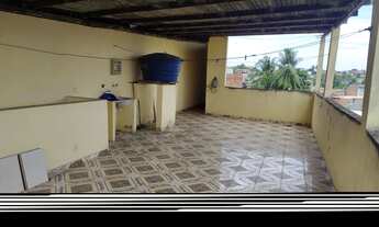 Imagem 2: Prédio na rua principal do bairro Itinga