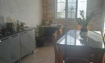 Imagem 5: 2 casas Casa com 5 dormitórios